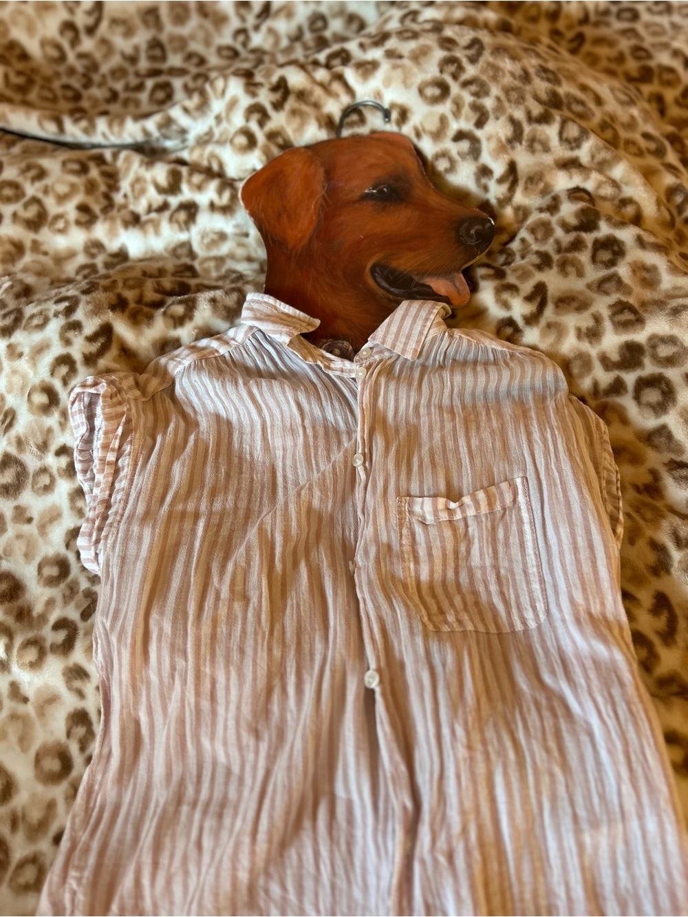 american eagle outfitters pink & white striped shirt!!🌷
